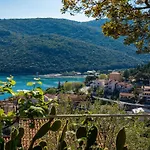 Pretty 2bdr With Terrace, With 2 Bathrooms, 41 Rabac