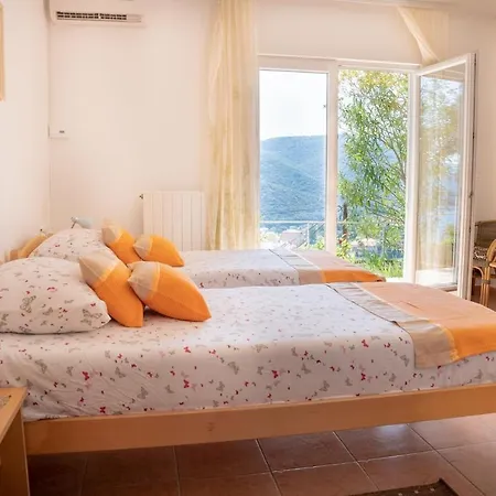 Lägenhet Pretty 2bdr With Terrace, With 2 Bathrooms, 41