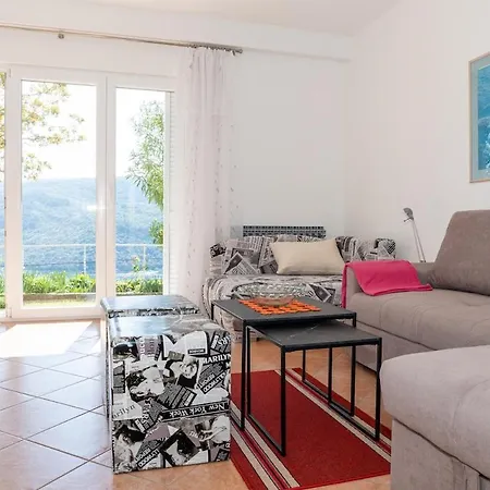 Pretty 2bdr With Terrace, With 2 Bathrooms, 41 * Rabac