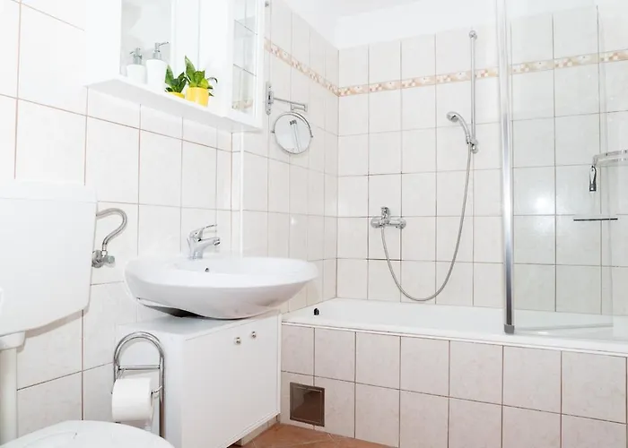 דירה Pretty 2bdr With Terrace, With 2 Bathrooms, 41 *